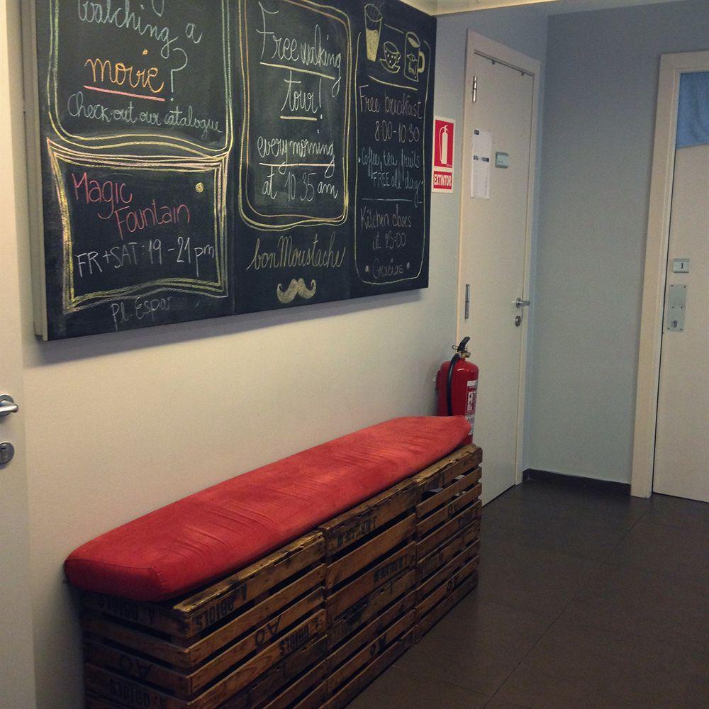 Don Moustache Boutique Hostel Barcelone Extérieur photo