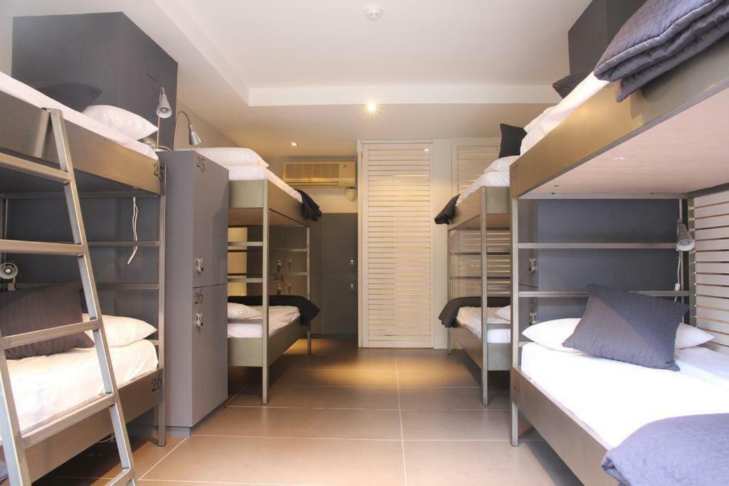 Don Moustache Boutique Hostel Barcelone Extérieur photo